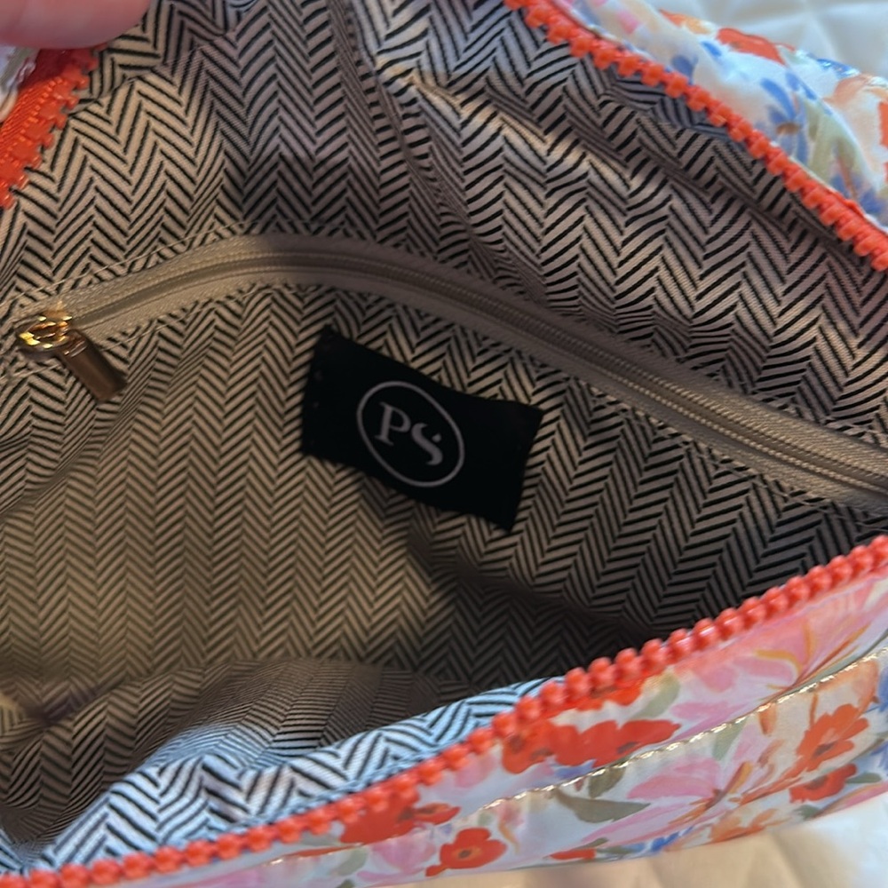 Jolie Puffer Belt Bag - Picture 5 of 5